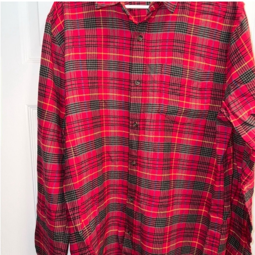 PacSun Red and Black Checkered Shirt